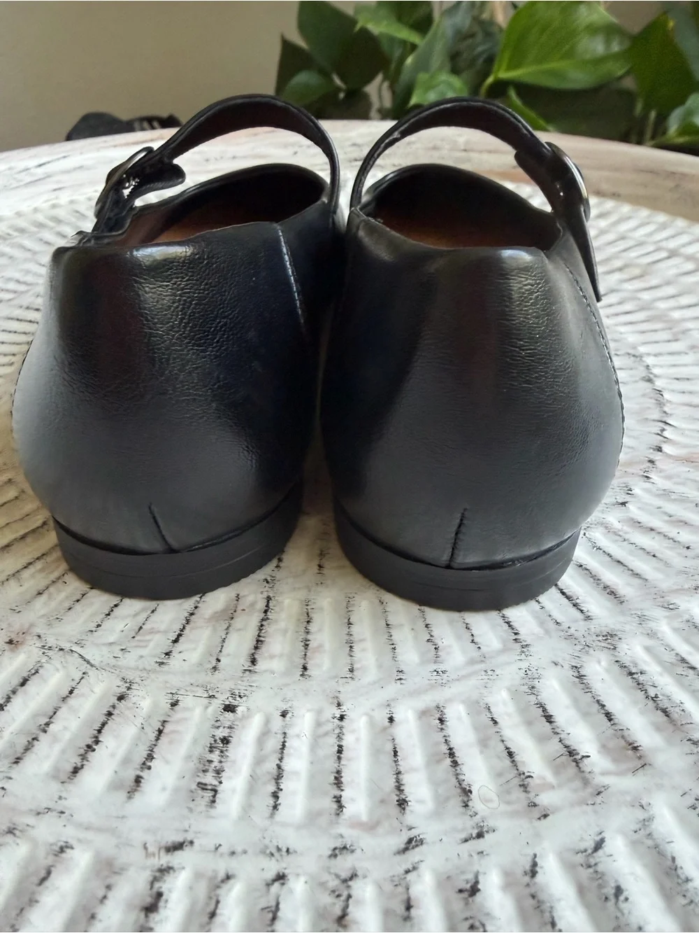 Baretrap’s Teagan MaryJane Flats in Black NWOT